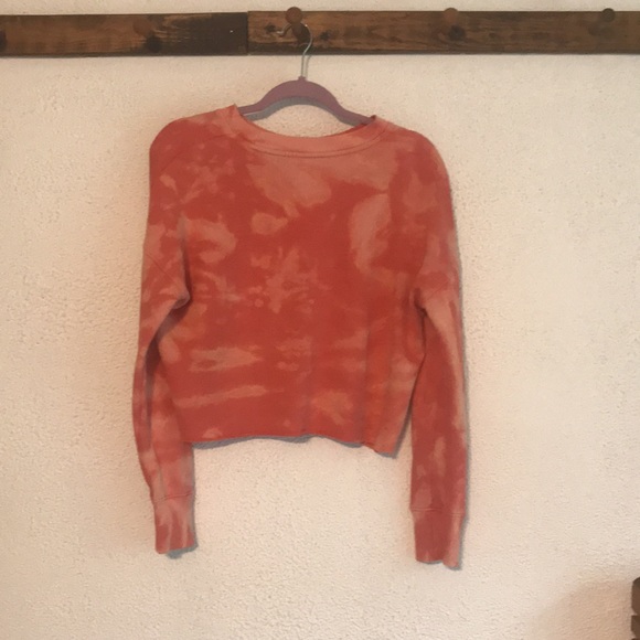 Pink Cropped Crewneck - Picture 2 of 3